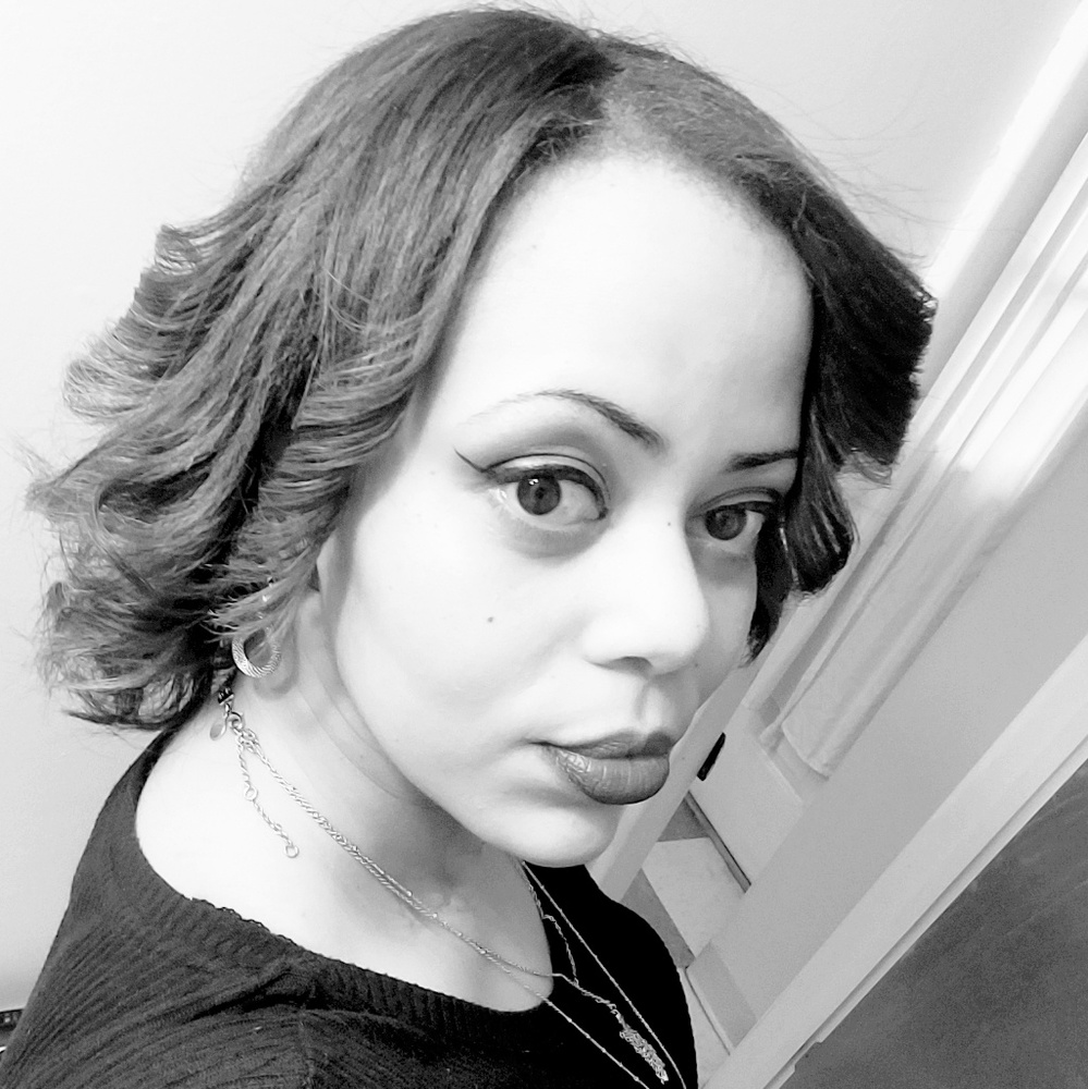 Meet your Posher, Marie